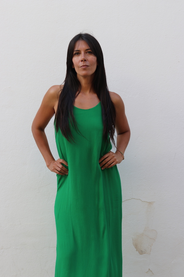 vestido tendencia verde mujer ideal para combinar con accesorios