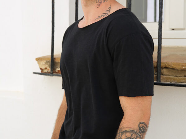 camiseta negra basic black hombre tendencia utopia tarifa