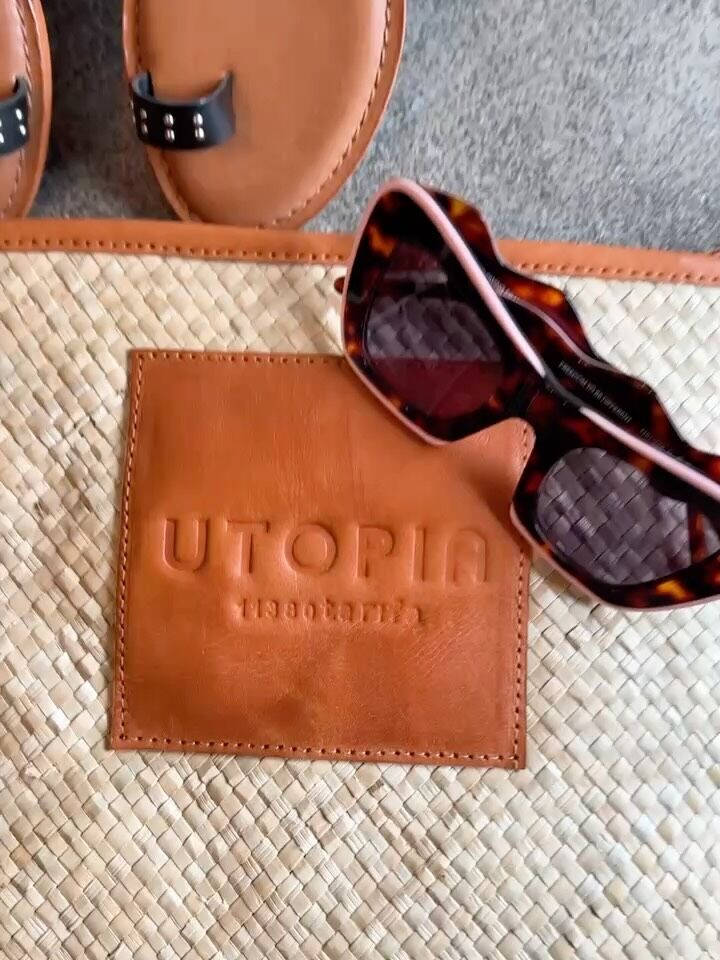 Instagram post from utopiatarifa. This post is in position 10.