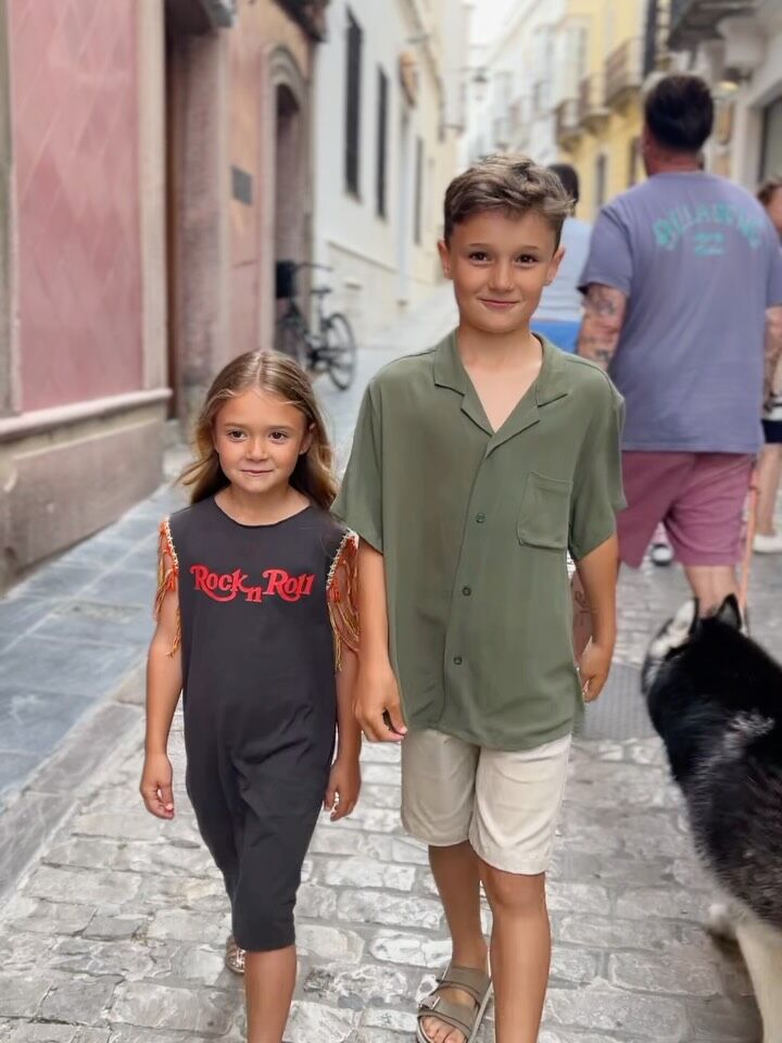 Instagram post from utopiatarifa. This post is in position 4.